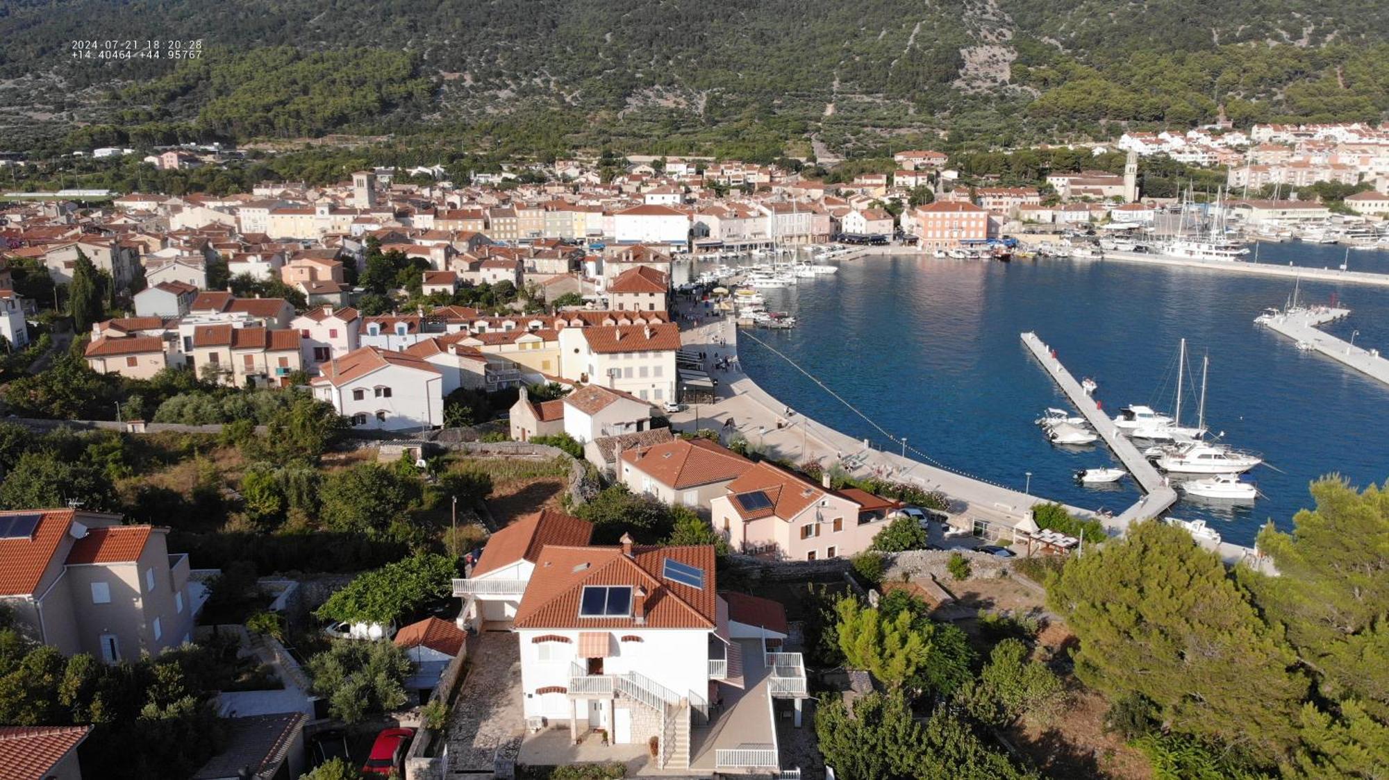 Apartments Bura & Jugo, Cres, Without Stress 外观 照片